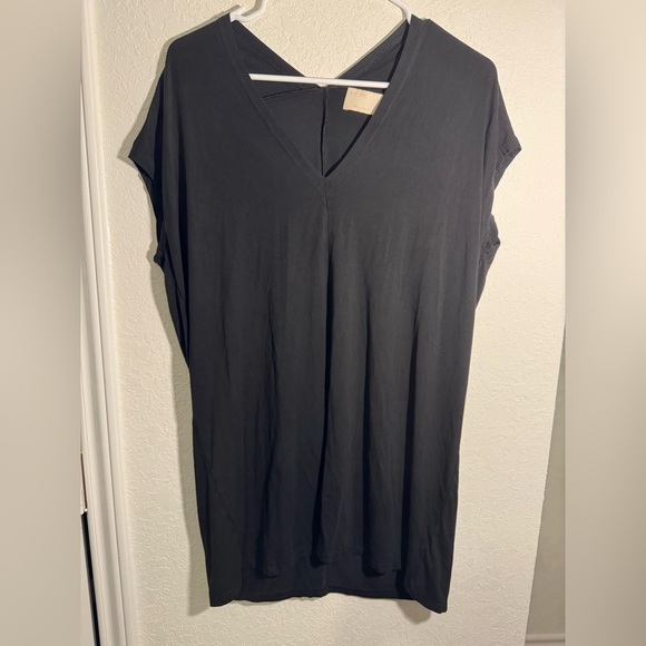 Kerisma Silk Blend Oversized Short Sleeve V Neck Top Womens Size Small Medium - Picture 1 of 8